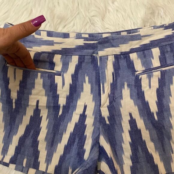 GAP Aztec Shorts - Picture 5 of 6